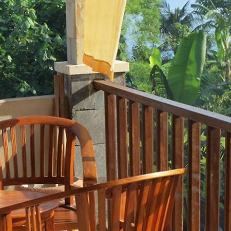 Bali Sari Homestay Amed Rum bild