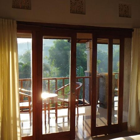 Bali Sari Homestay Amed Rum bild