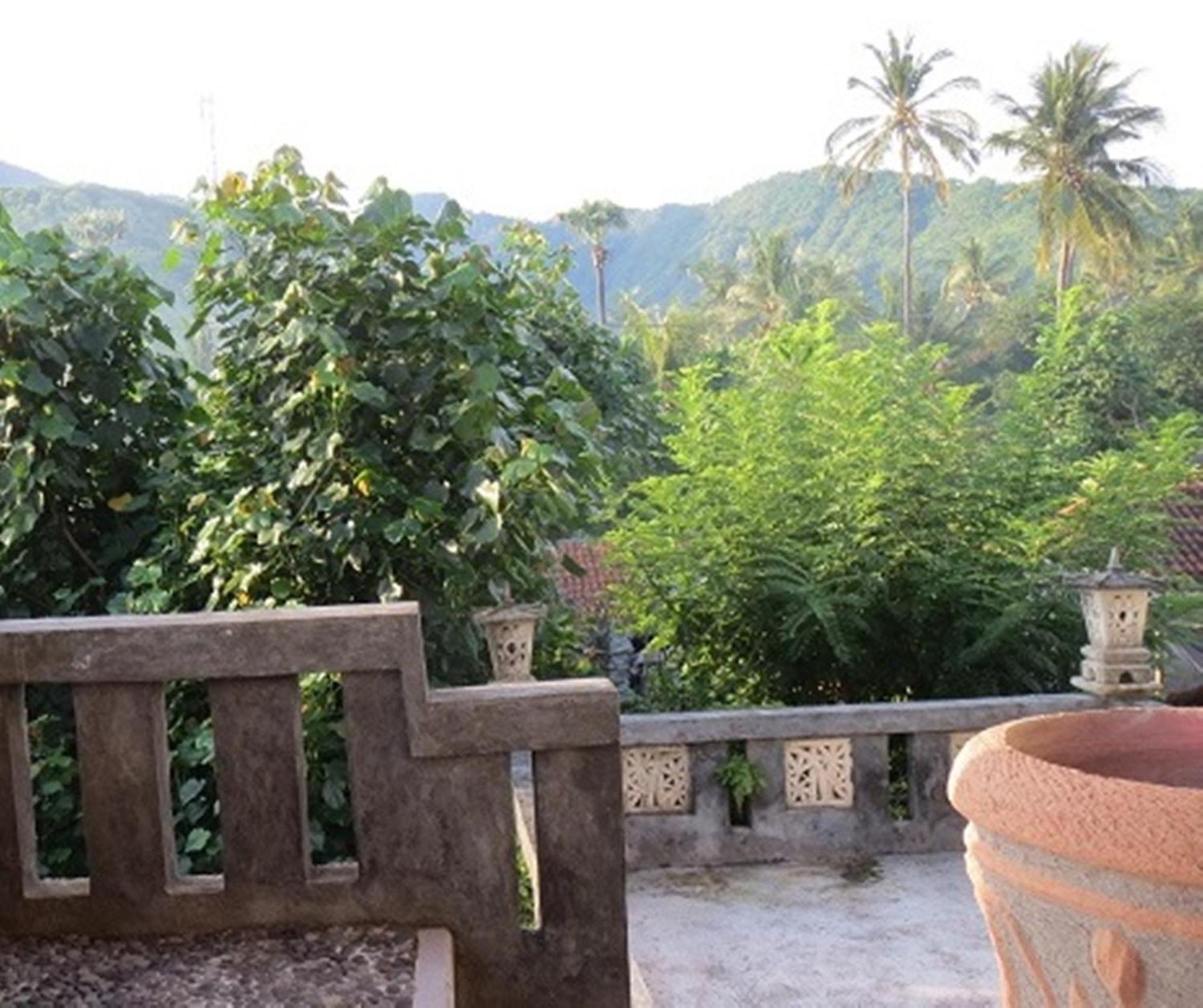 Bali Sari Homestay Amed Rum bild